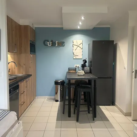 Apartment T2 Vue - Cap Esterel Agay - 5 Personnes *